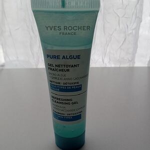 5/$25 Yves Rocher Pure Algue Refreshing Cleansing Gel